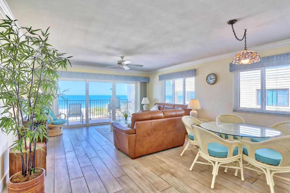 Vacation Home interior